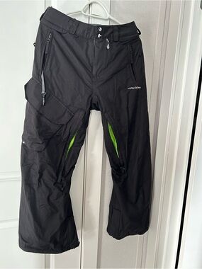 Volcom women’s  Black Snow Pants with Green Vent Accents